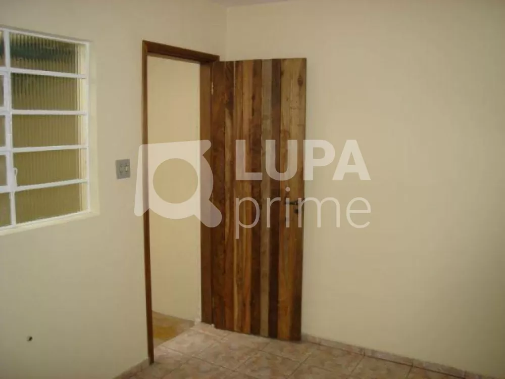 Casa à venda com 2 quartos, 120m² - Foto 4