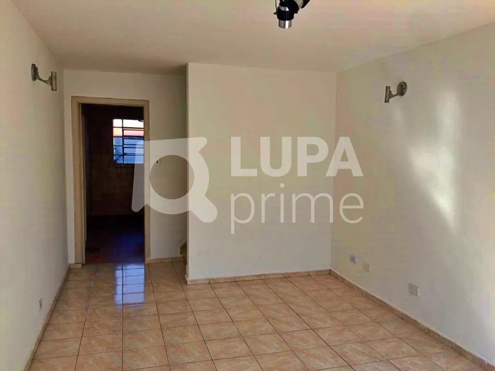 Casa à venda com 2 quartos, 100m² - Foto 2