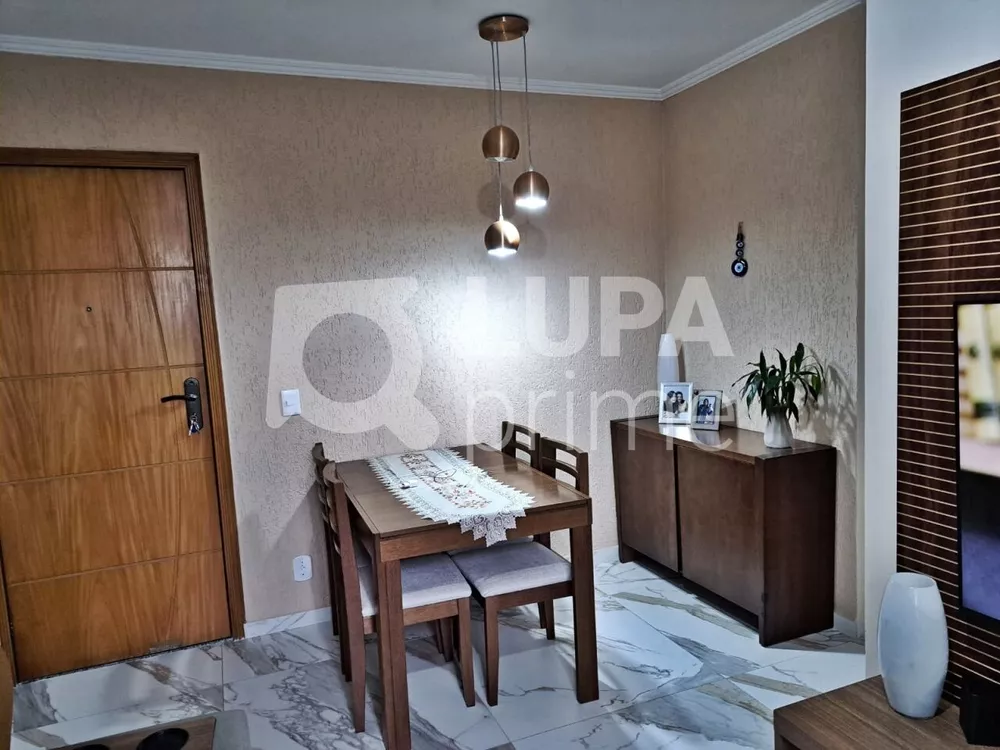 Apartamento à venda com 2 quartos, 58m² - Foto 2