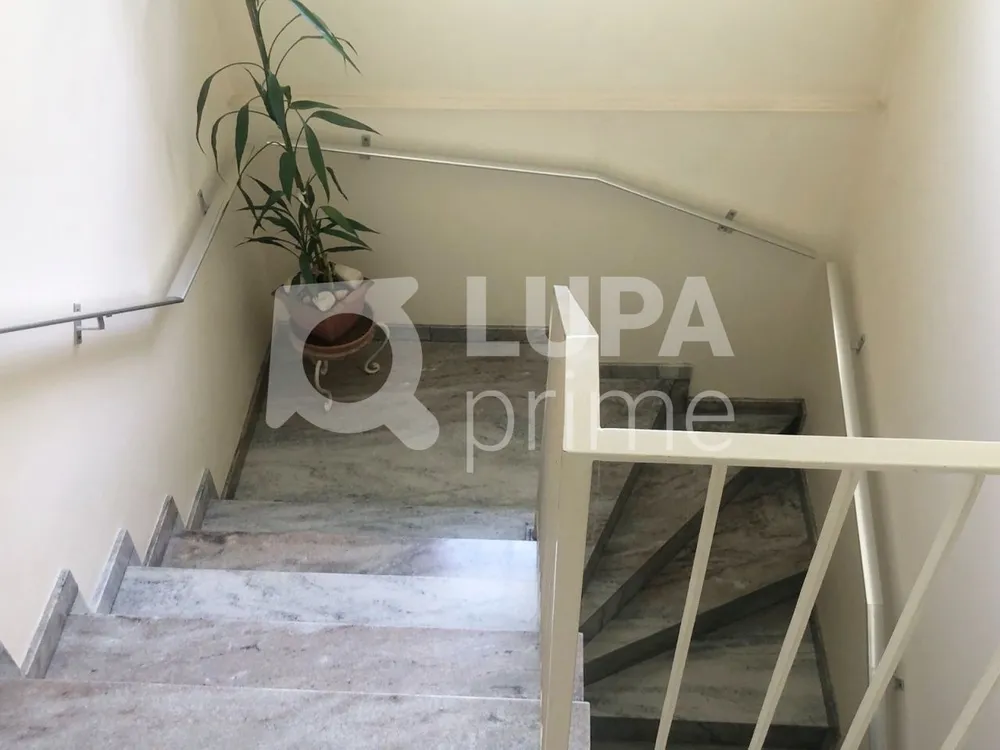 Casa, 3 quartos, 194 m² - Foto 2