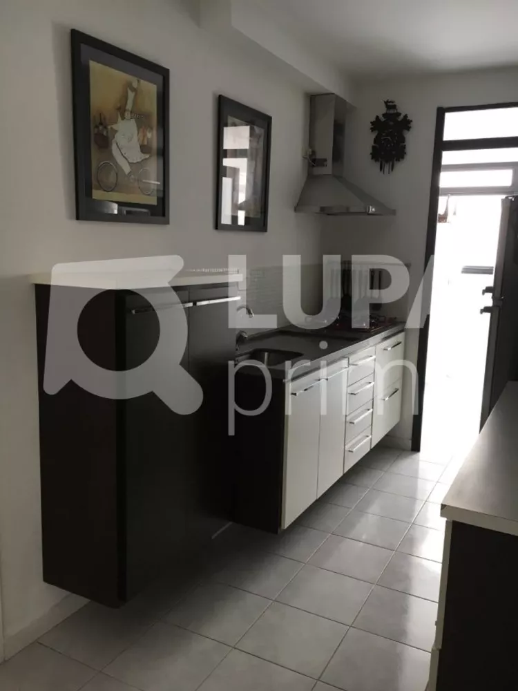 Apartamento à venda com 3 quartos, 98m² - Foto 4