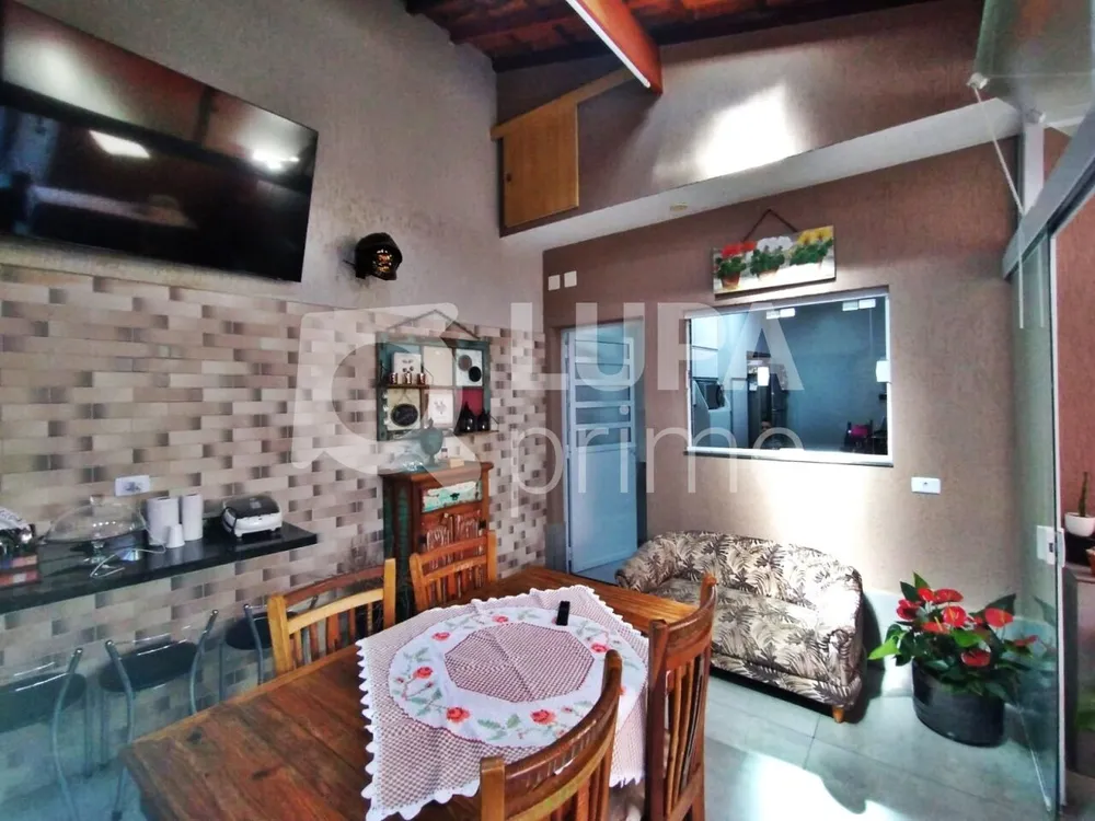 Casa, 3 quartos, 180 m² - Foto 4