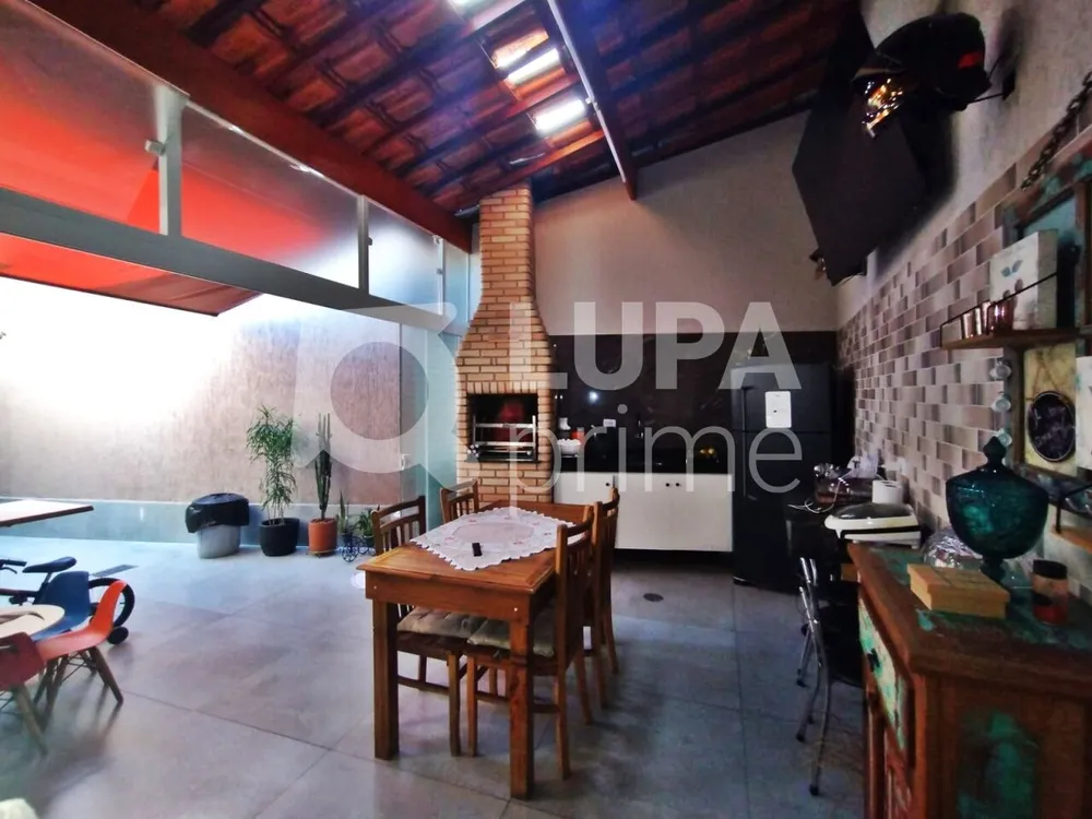 Casa, 3 quartos, 180 m² - Foto 15