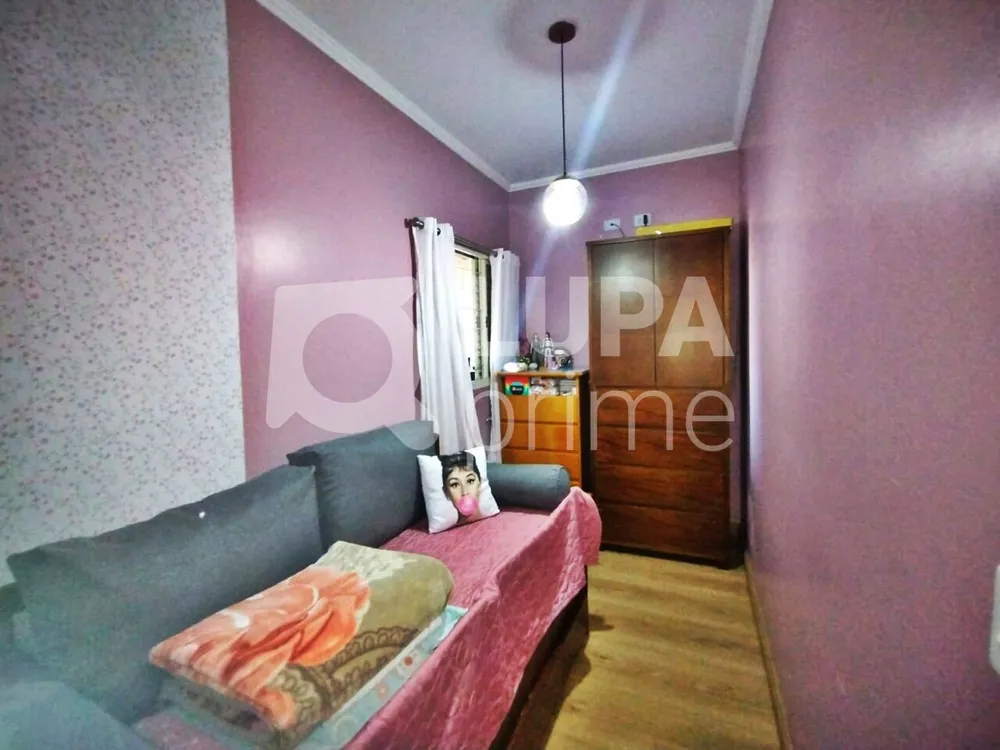 Casa, 3 quartos, 180 m² - Foto 1