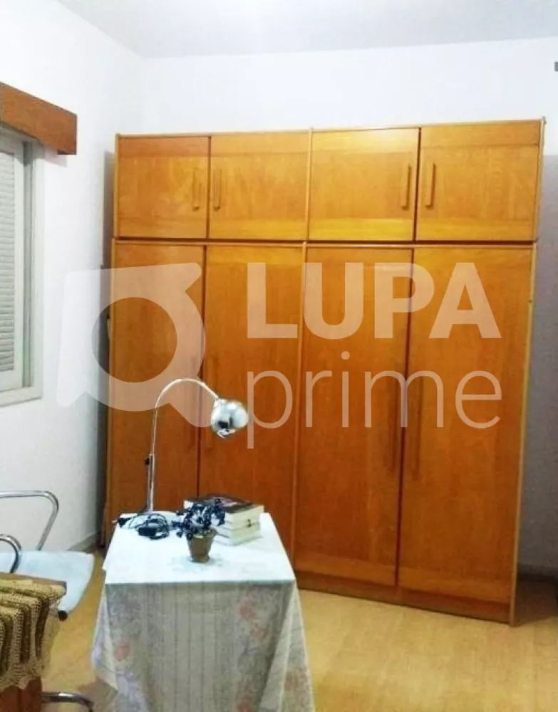 Casa à venda com 3 quartos, 100m² - Foto 4