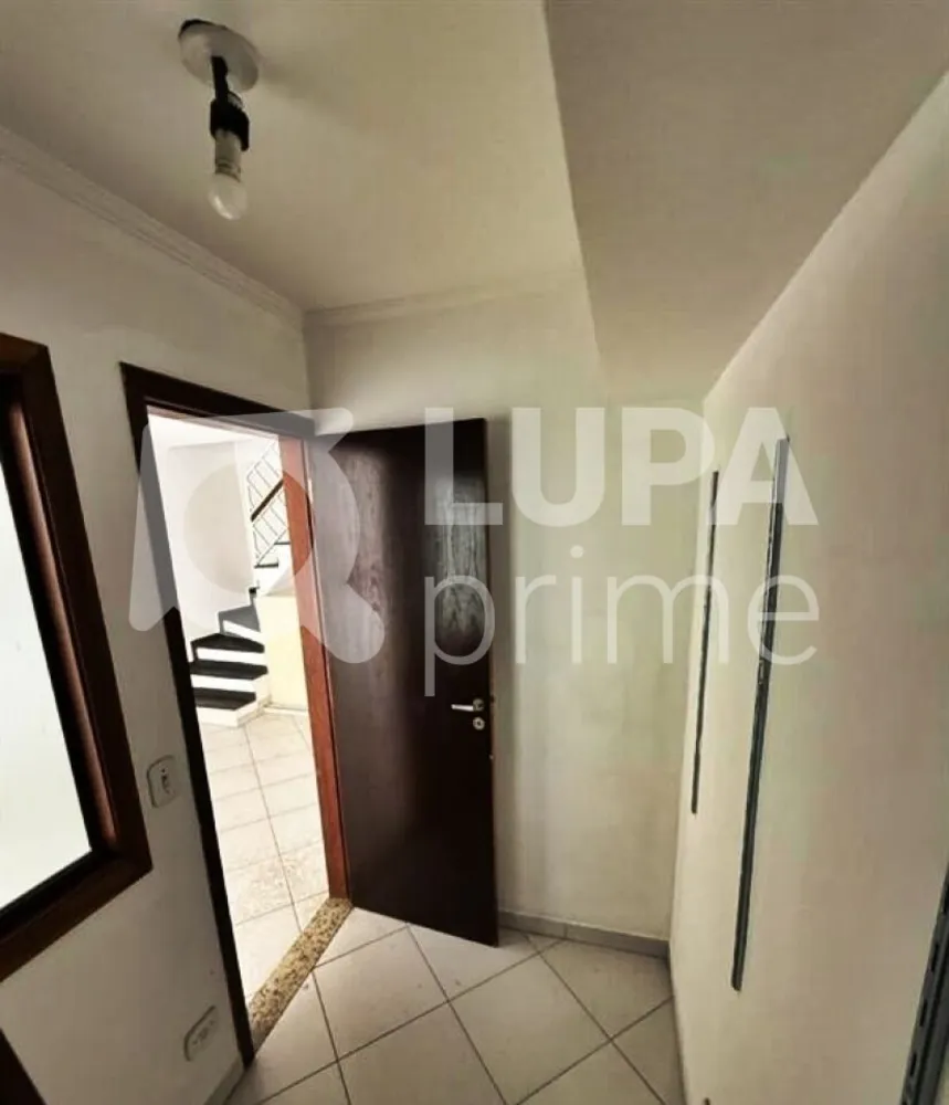 Casa, 4 quartos, 164 m² - Foto 1