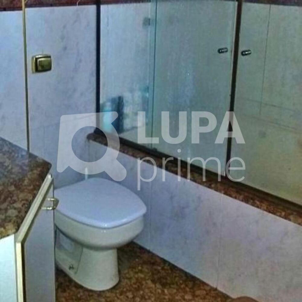 Casa, 3 quartos, 250 m² - Foto 8