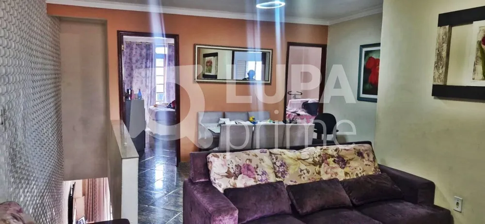 Casa, 3 quartos, 276 m² - Foto 6
