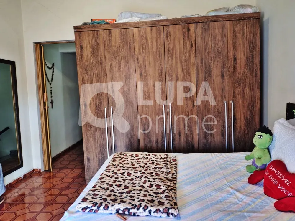 Casa, 4 quartos, 236 m² - Foto 3