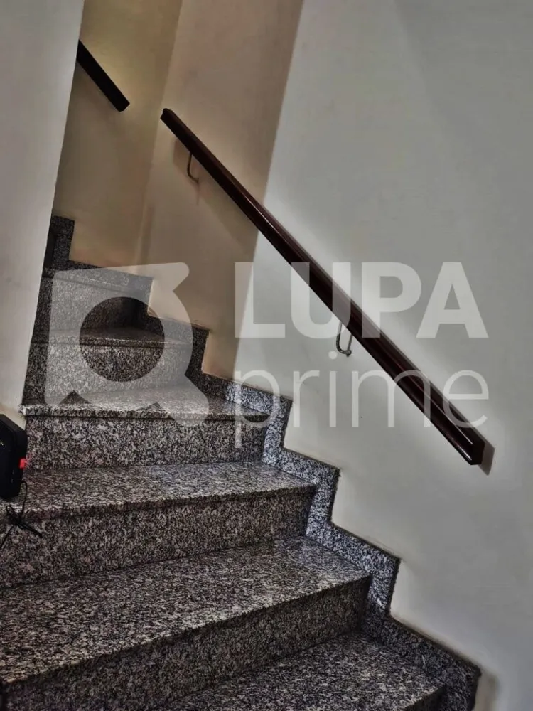 Casa, 4 quartos, 236 m² - Foto 2