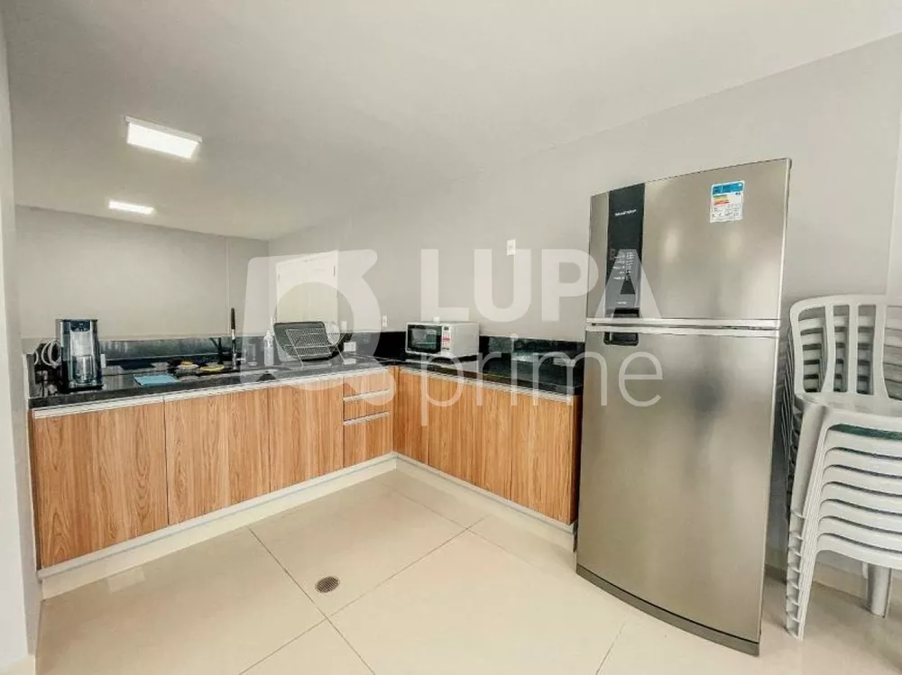 Apartamento à venda com 3 quartos, 109m² - Foto 1