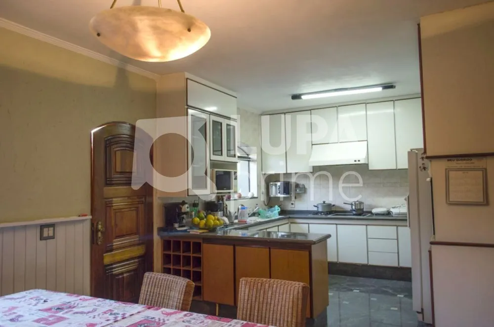 Casa, 3 quartos, 210 m² - Foto 4