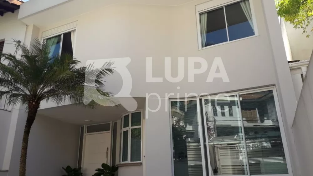 Casa à venda com 3 quartos, 361m² - Foto 2