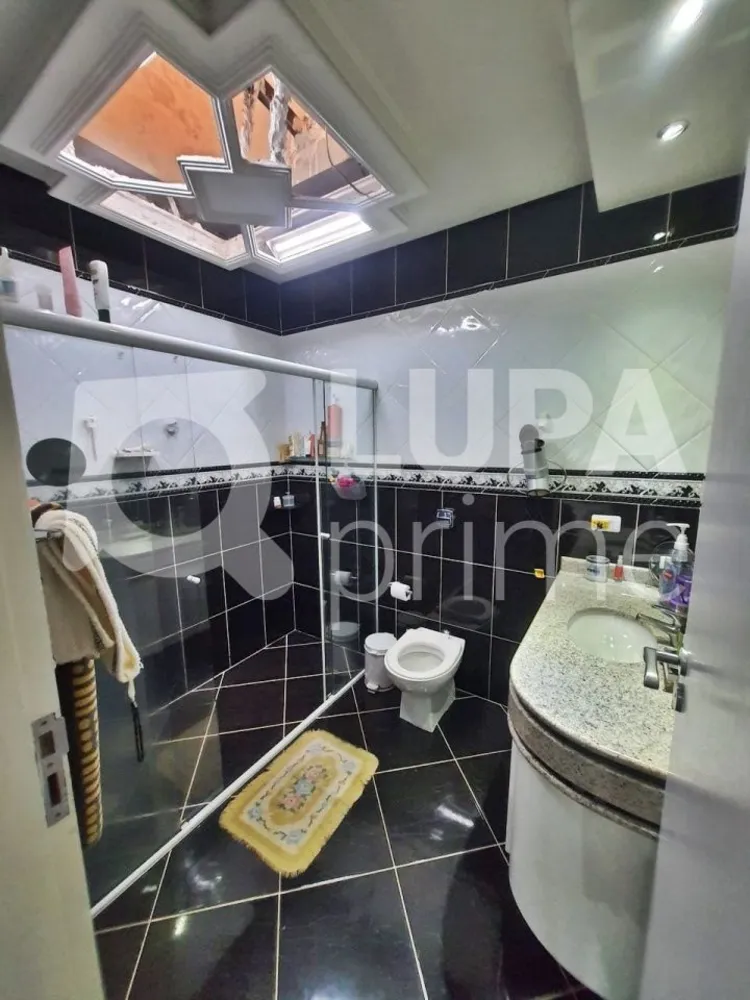 Casa, 4 quartos, 198 m² - Foto 3