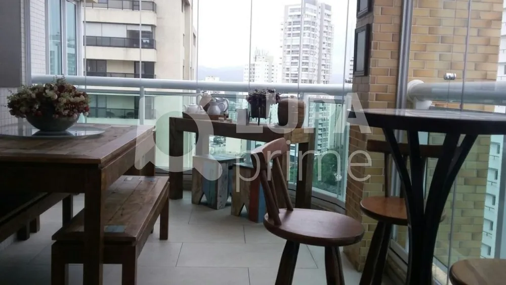 Apartamento, 3 quartos, 236 m² - Foto 7