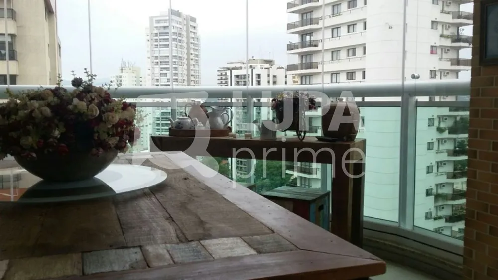 Apartamento, 3 quartos, 236 m² - Foto 6