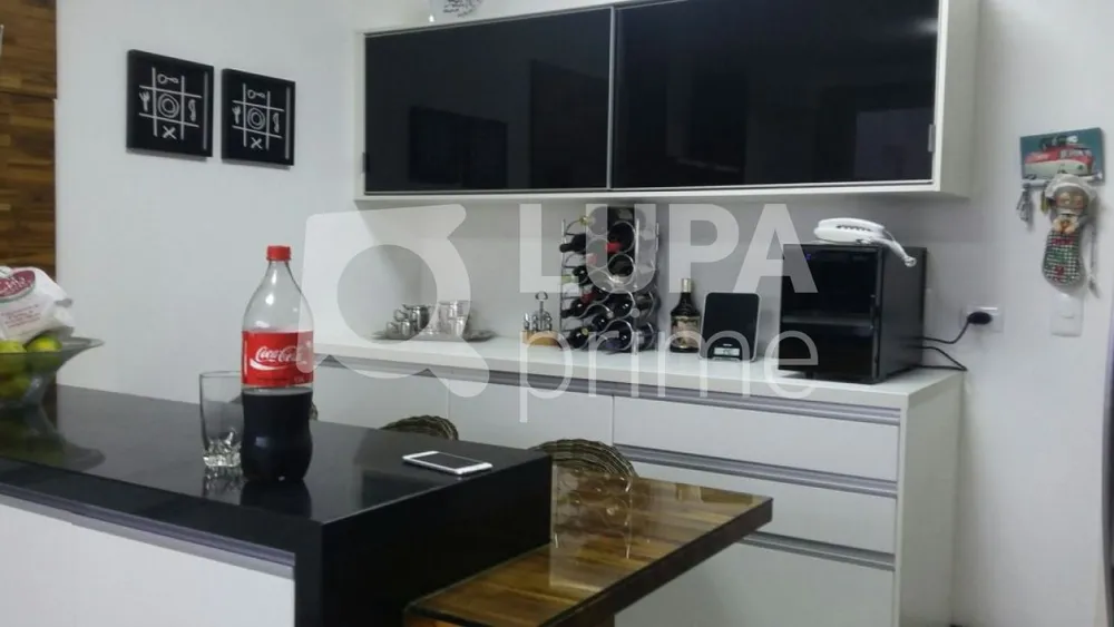 Apartamento, 3 quartos, 236 m² - Foto 1