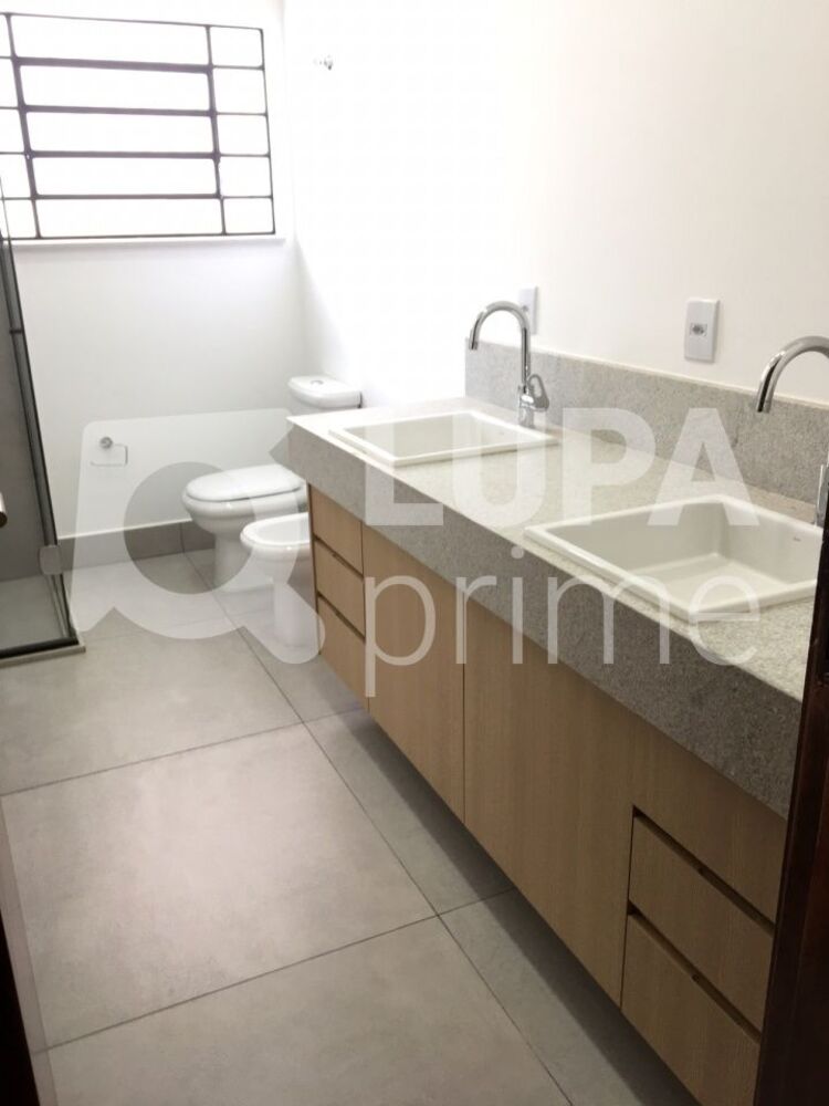 Casa, 3 quartos, 240 m² - Foto 23