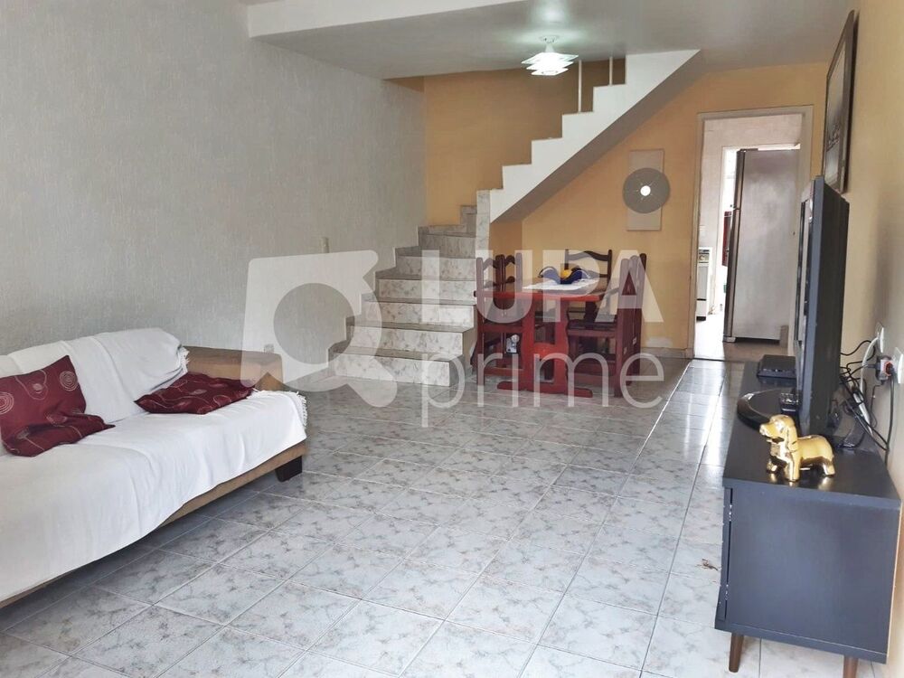 Casa, 2 quartos, 95 m² - Foto 1