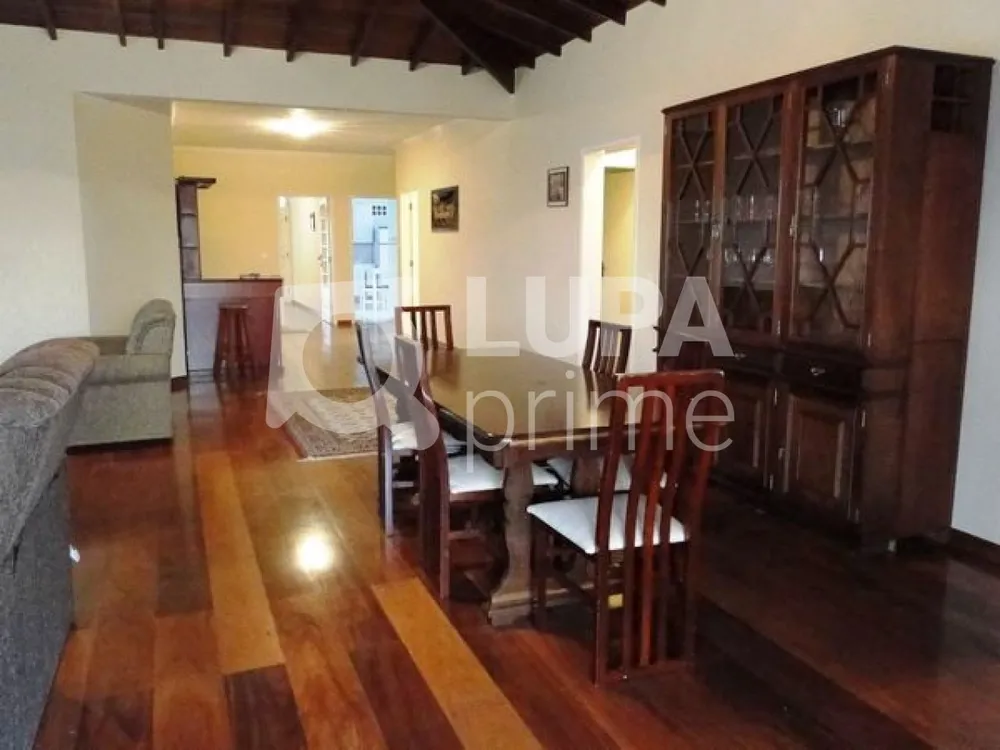 Casa, 4 quartos, 600 m² - Foto 3