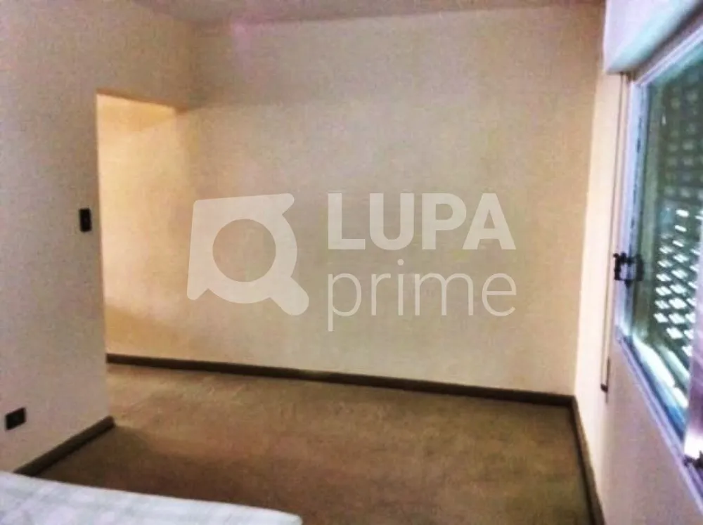 Casa, 4 quartos, 200 m² - Foto 13