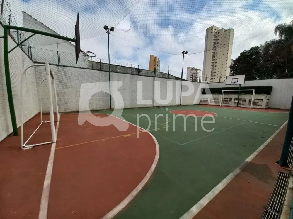 Apartamento à venda com 4 quartos, 226m² - Foto 4