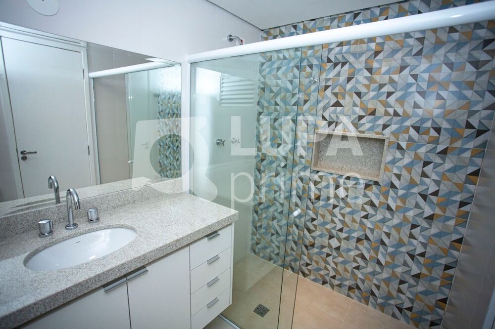 Apartamento à venda com 3 quartos, 94m² - Foto 13