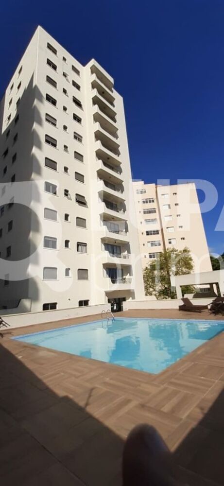Apartamento à venda com 3 quartos, 94m² - Foto 2