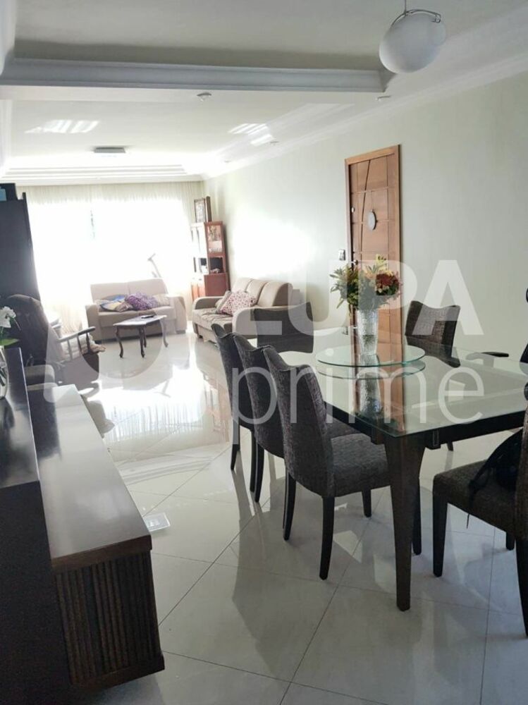 Casa, 3 quartos, 240 m² - Foto 3