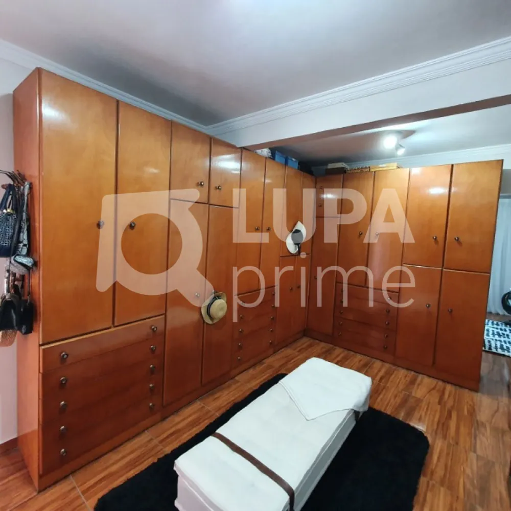 Casa, 3 quartos, 450 m² - Foto 1