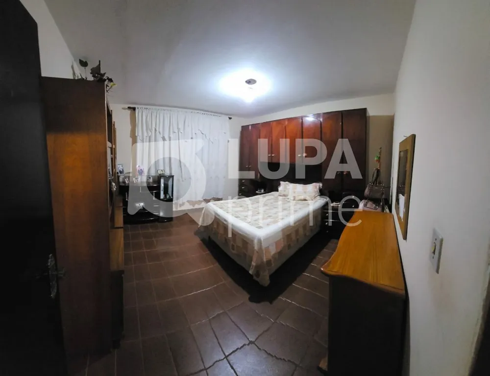 Casa, 4 quartos, 250 m² - Foto 8