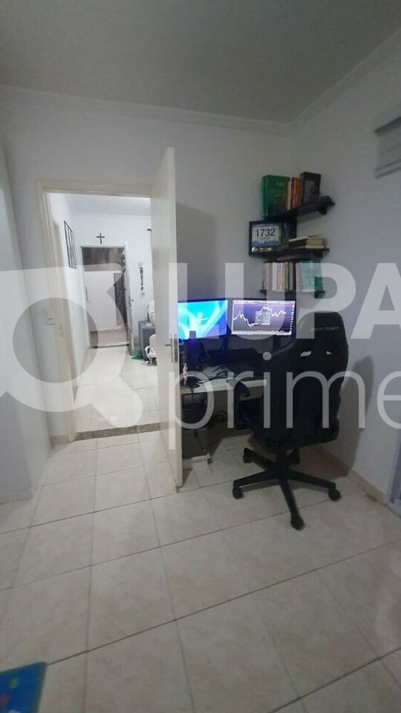 Casa, 5 quartos, 297 m² - Foto 2