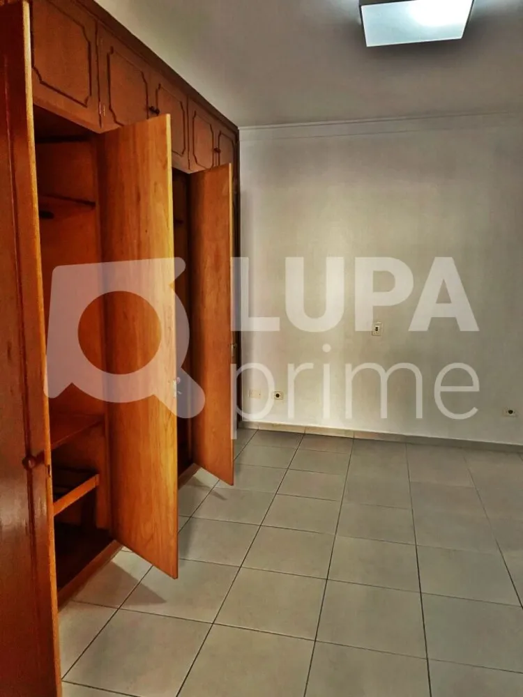 Casa, 3 quartos, 218 m² - Foto 5