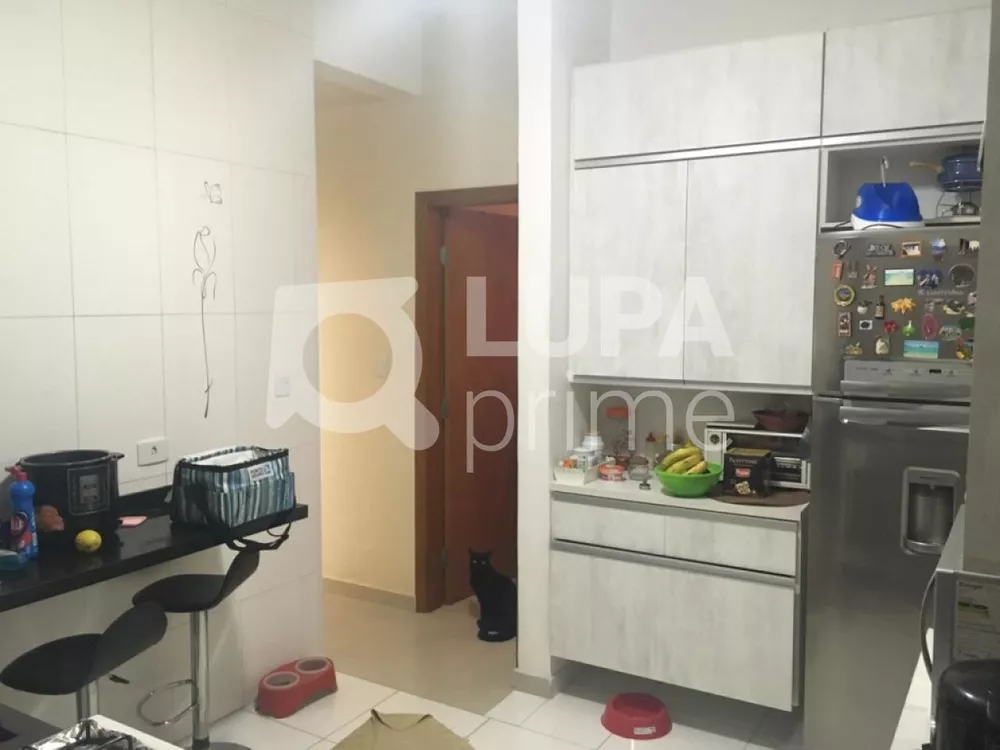 Apartamento à venda com 2 quartos, 71m² - Foto 6