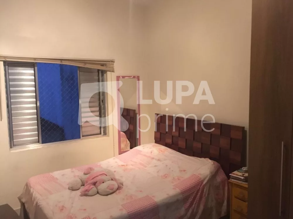 Apartamento à venda com 2 quartos, 71m² - Foto 4