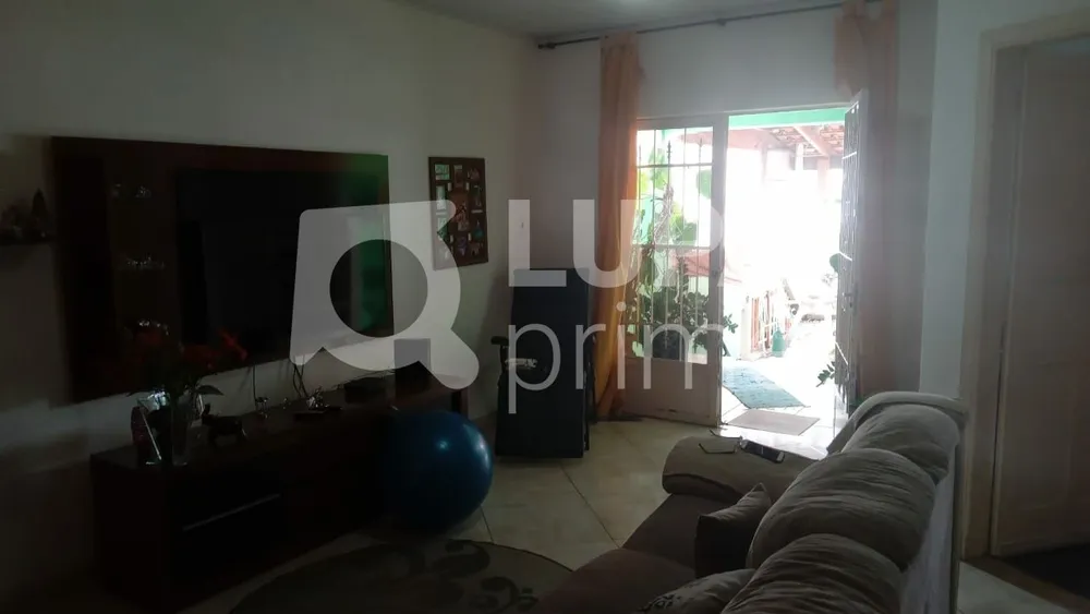 Casa, 3 quartos, 239 m² - Foto 4