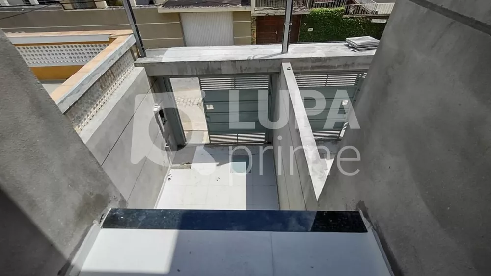 Casa à venda com 3 quartos, 130m² - Foto 3