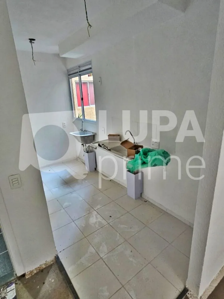 Apartamento, 2 quartos, 39 m² - Foto 2