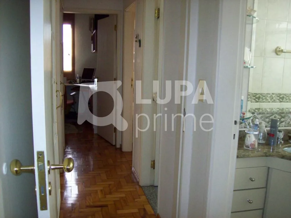 Apartamento à venda com 3 quartos, 120m² - Foto 4