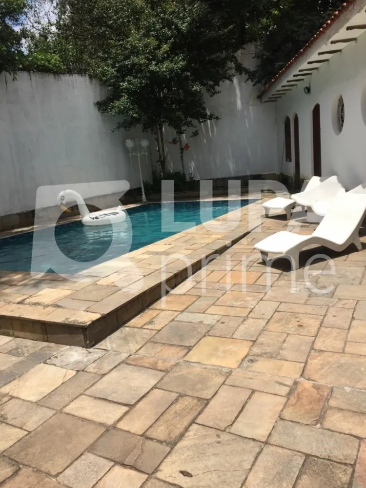 Casa, 3 quartos, 1927 m² - Foto 6