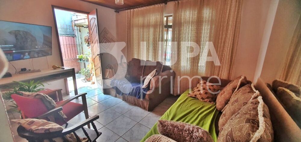 Casa, 3 quartos, 70 m² - Foto 2
