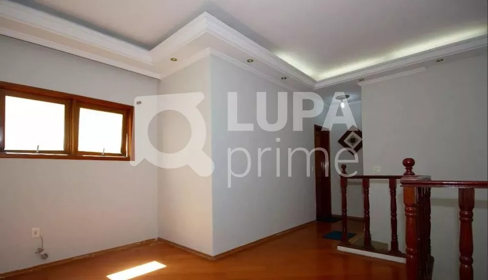 Casa à venda com 3 quartos, 411m² - Foto 3