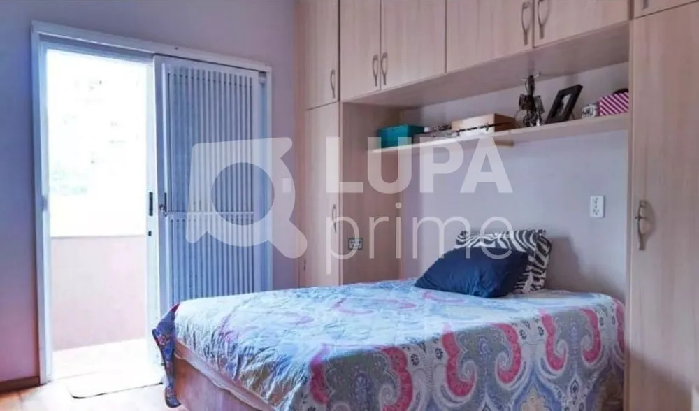 Casa, 3 quartos, 274 m² - Foto 11
