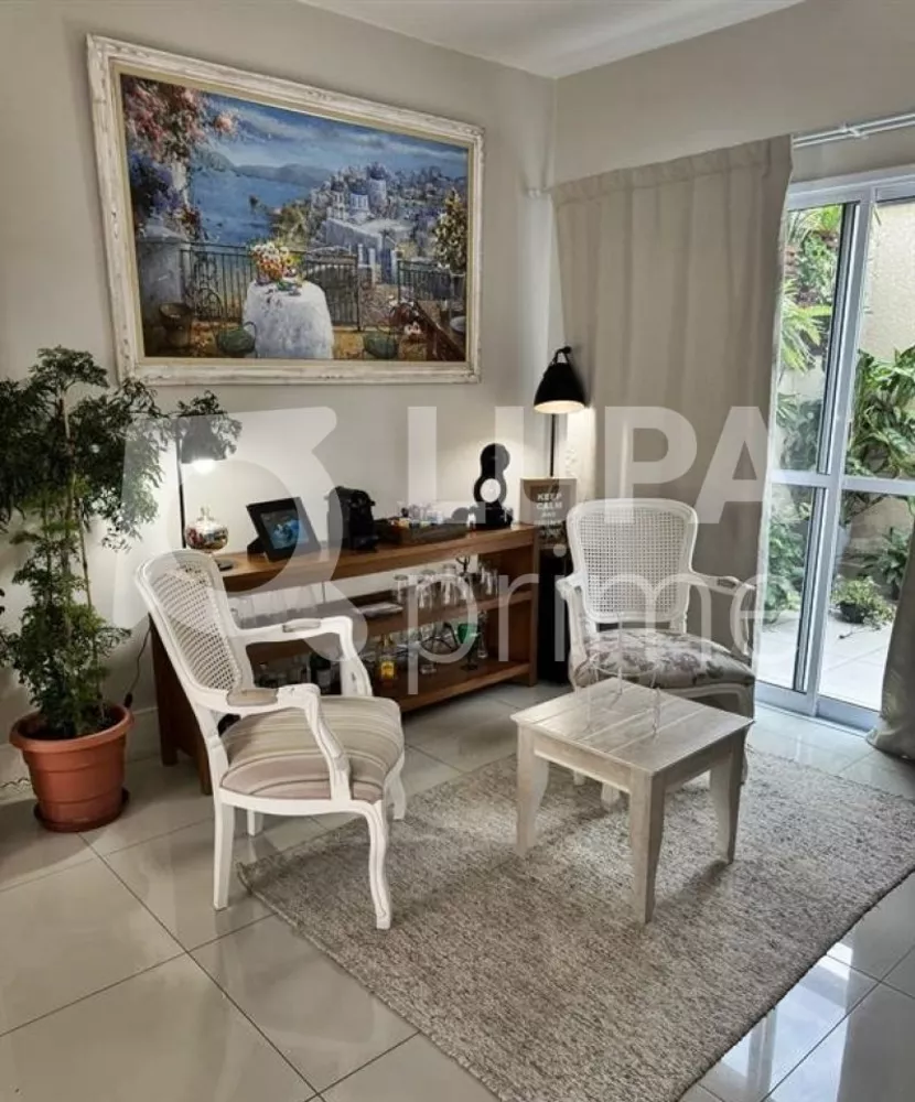 Casa à venda com 3 quartos, 247m² - Foto 3