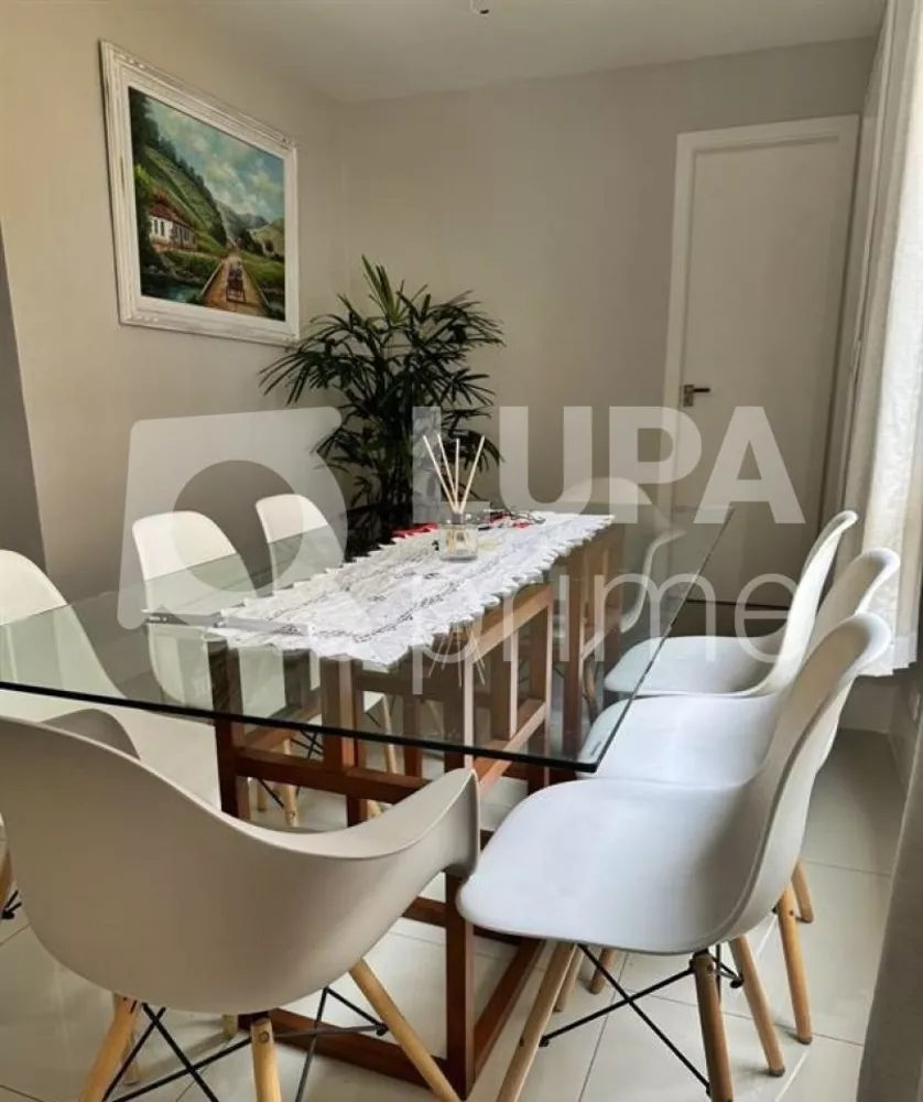 Casa à venda com 3 quartos, 247m² - Foto 4