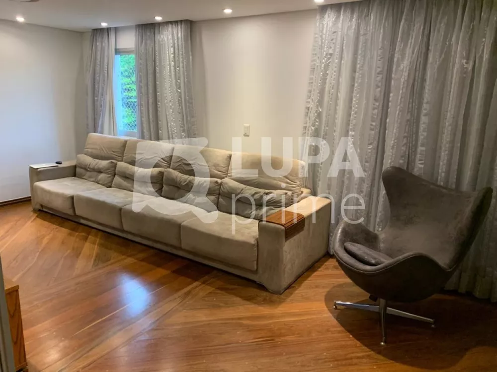 Apartamento à venda com 3 quartos, 155m² - Foto 3