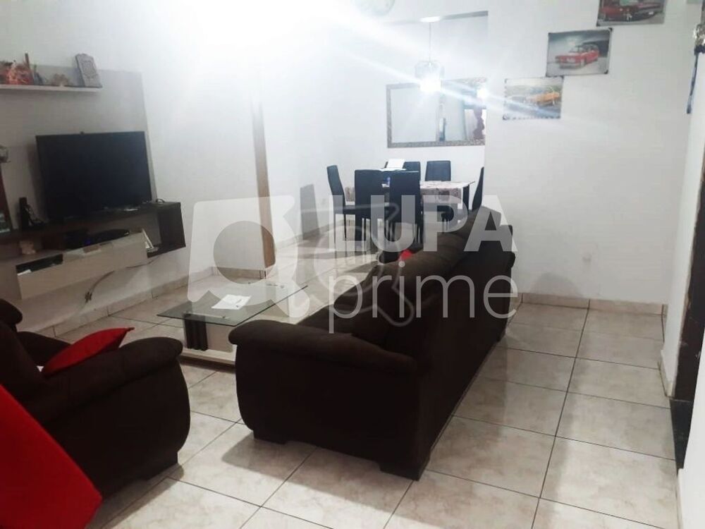 Casa, 2 quartos, 136 m² - Foto 2