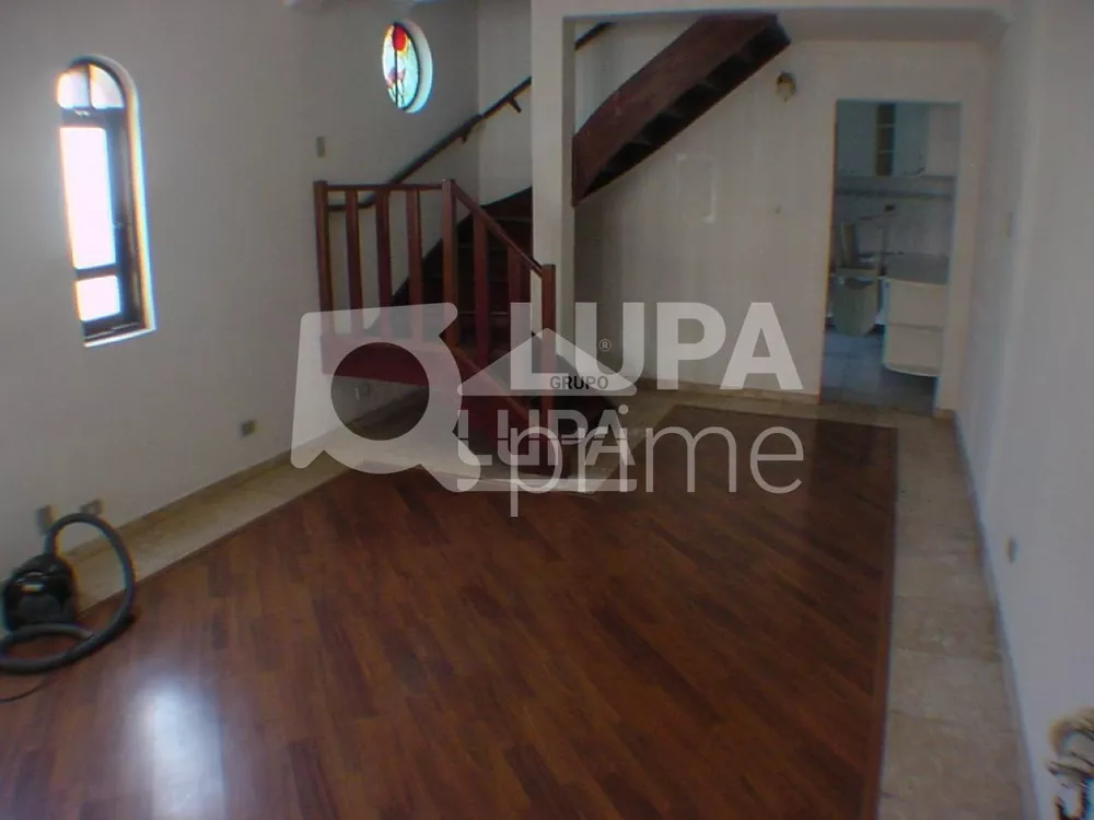 Casa para alugar com 3 quartos, 170m² - Foto 3