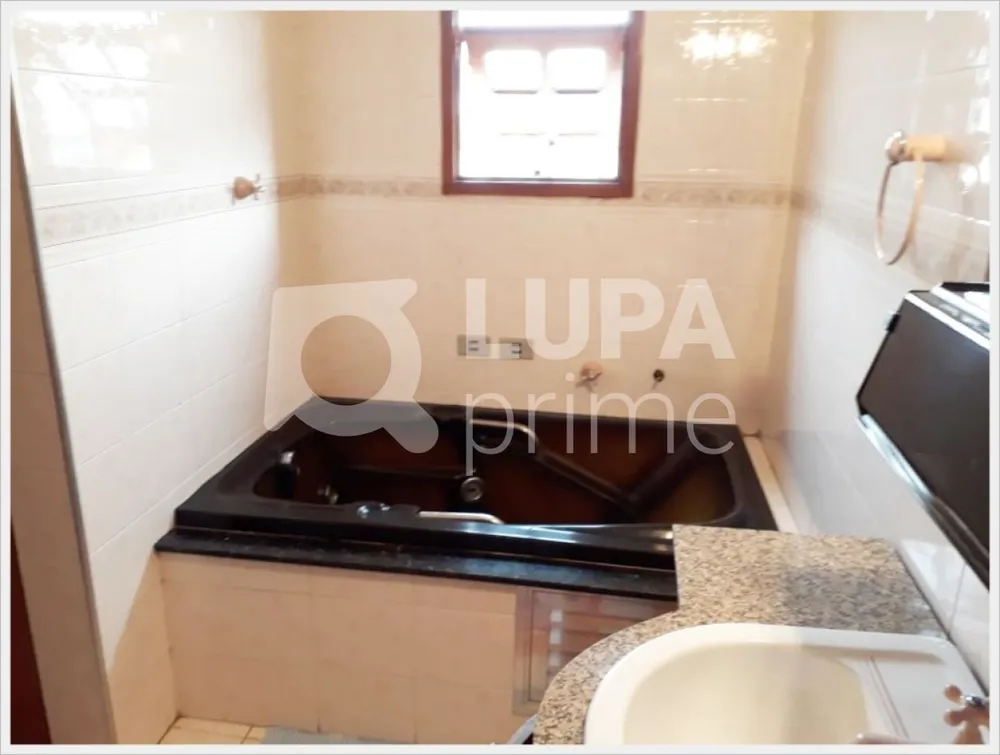 Casa, 3 quartos, 300 m² - Foto 3