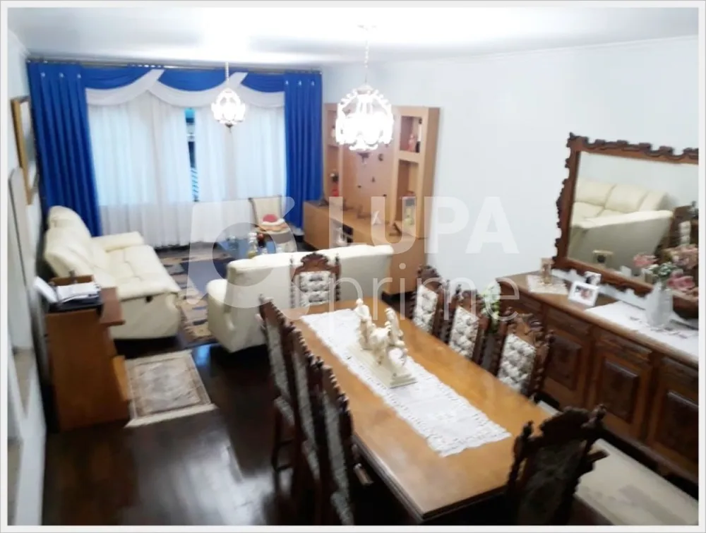 Casa, 3 quartos, 300 m² - Foto 2